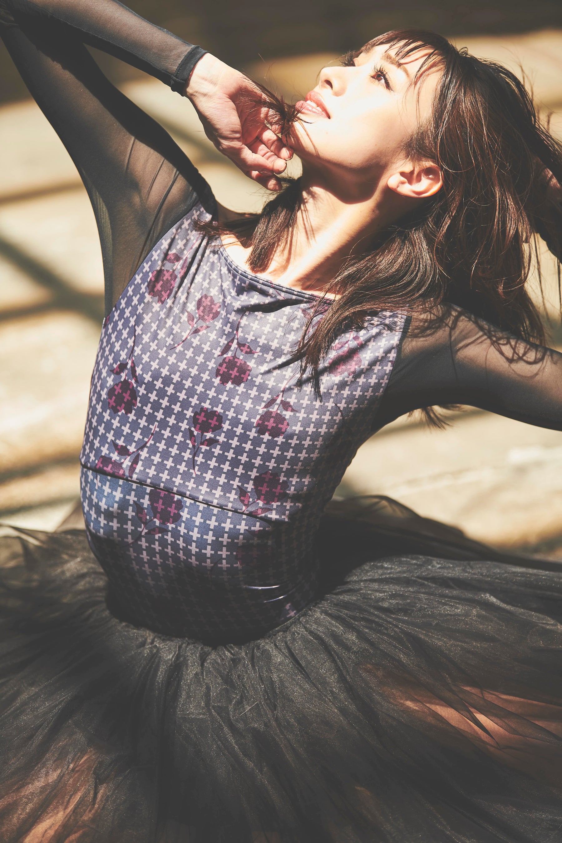 stina”2022 AW muse ビジュアル解禁！Wミューズとして高田茜（英国