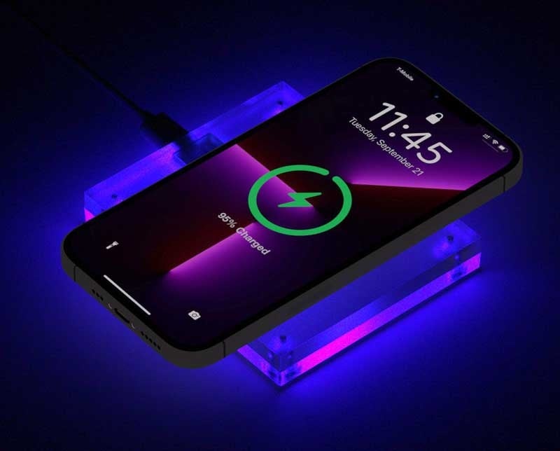 アクリル製のLEDワイヤレス充電器を1個から、あなただけのオリジナルに