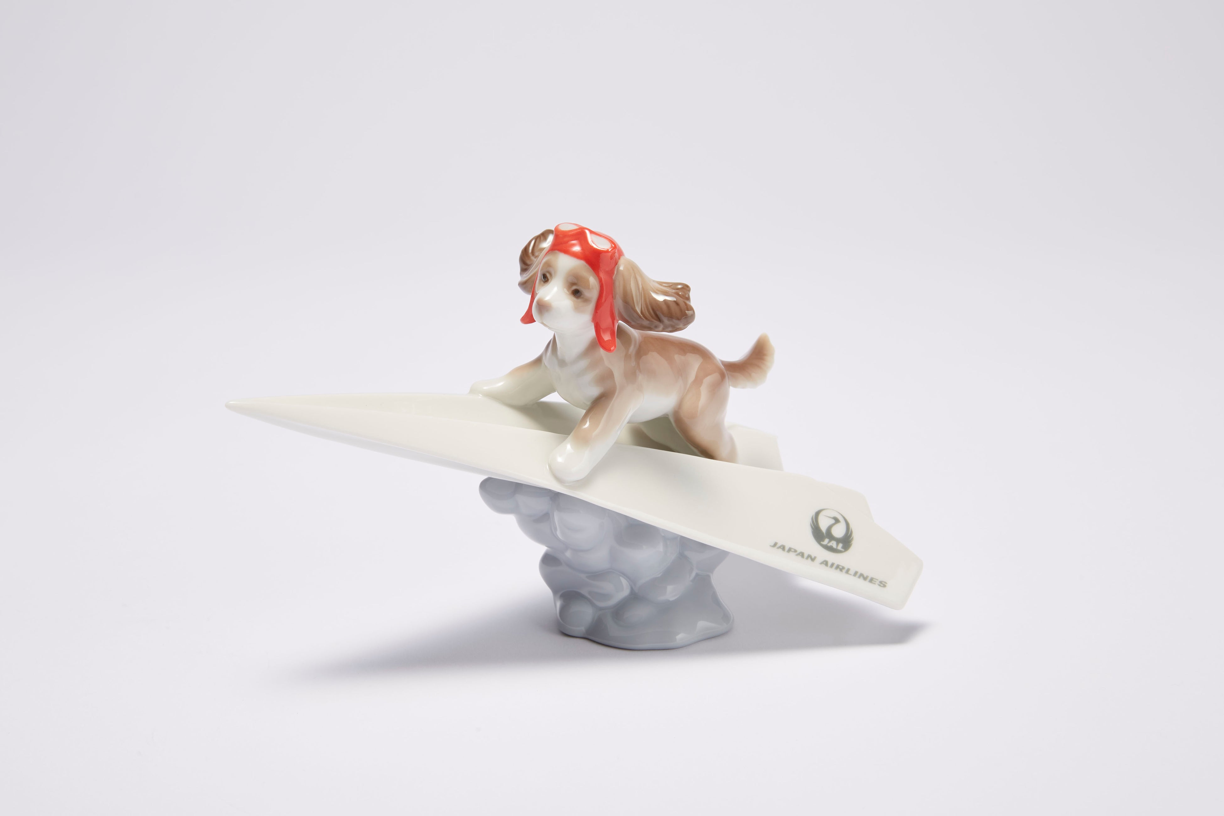 リヤドロとJALショッピングのコラボで誕生した繊細な美と旅情が交わる