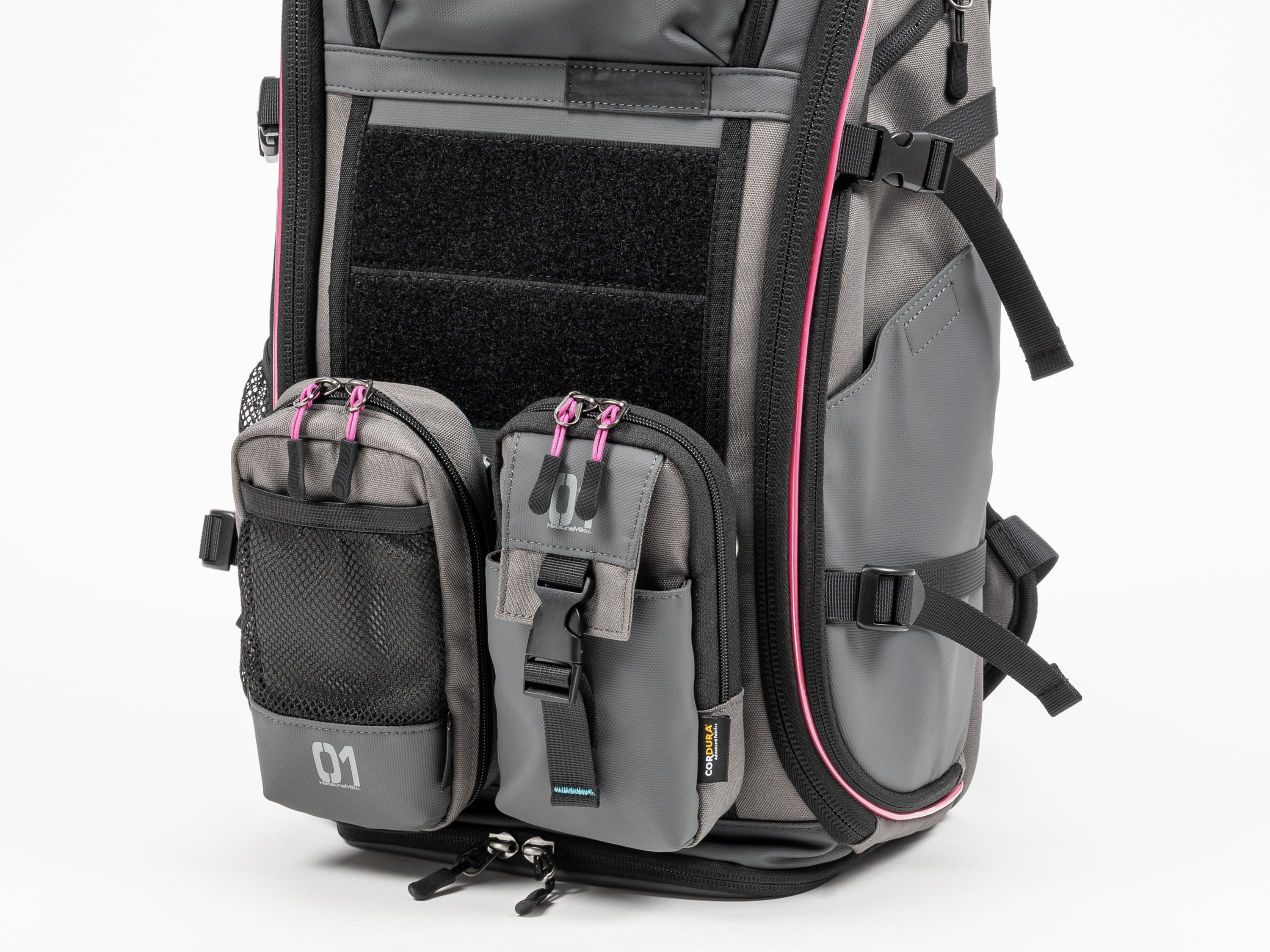 アウリン、「初音ミク」デザインのバックパックやショルダーポーチなど