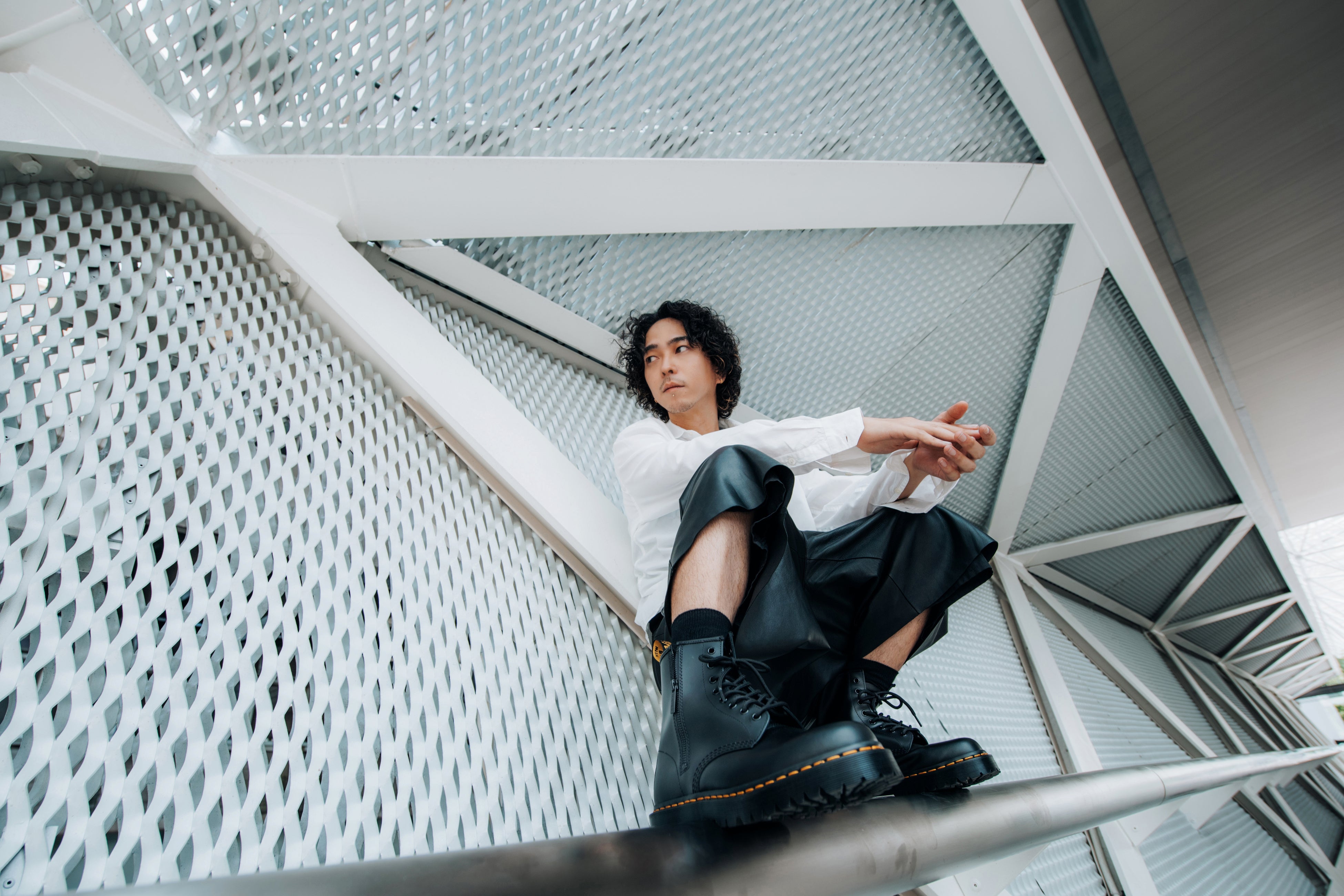 ドクターマーチンが最新ブーツ'THE ZIP COLLECTION'を7/25(金)より発売