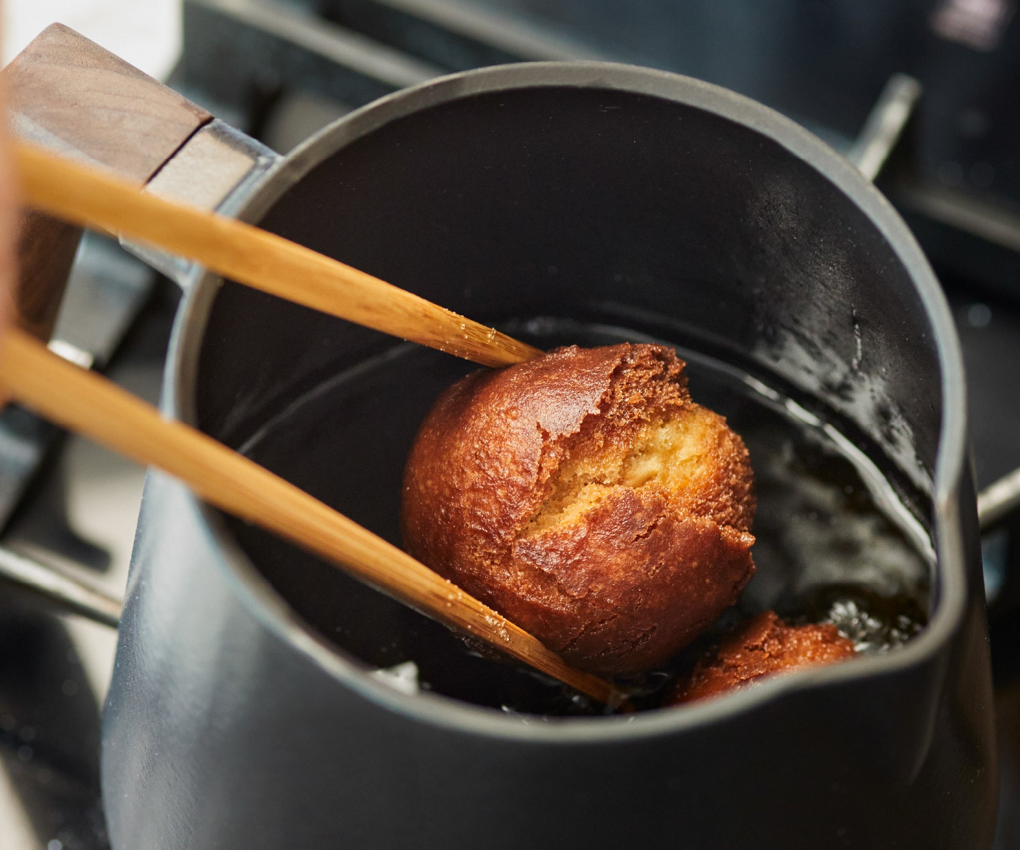 バーミキュラ】マルチに使える片手鍋「スープポット」新登場 | 愛知