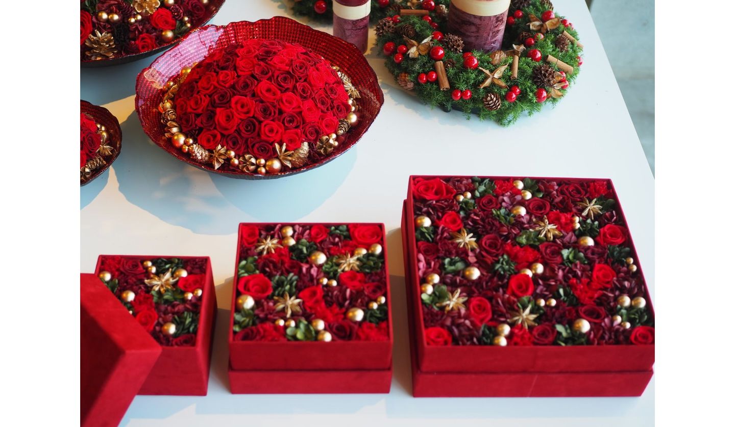 ニコライ・バーグマンの「2019年クリスマス限定フラワーボックス」が