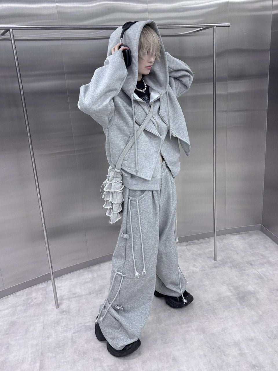 受注制【nmtc +】zip up hoodie (2color) – PRESSING WEB SHOP