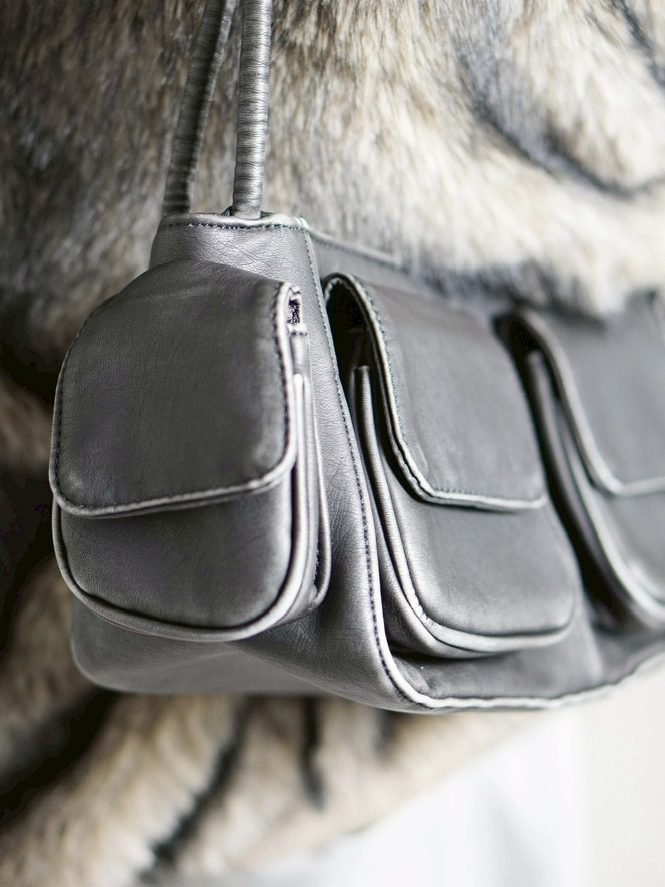 受注制【Chikashitsu +】vintage wash non-leather hand bag