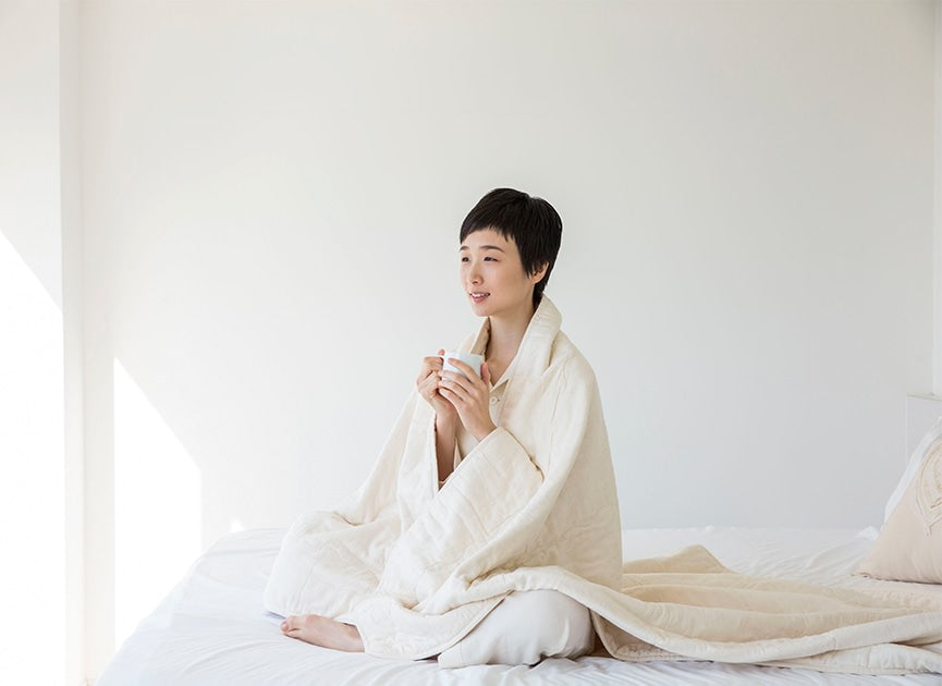 ジャカードシャドウィ 肌掛け布団 / オーガニックコットン – PRISTINE
