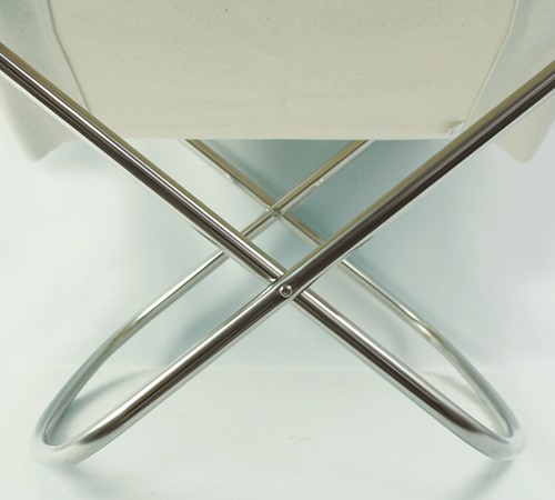 限定生産『ニーチェア エックス50周年記念モデル』2019年11月20日発売