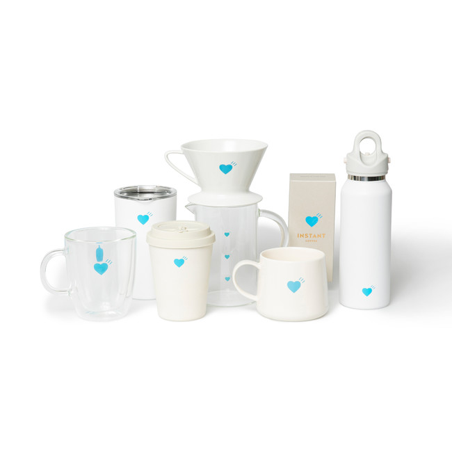 HUMAN MADE OFFLINE STORE」内に、「HUMAN MADE Cafe by Blue Bottle