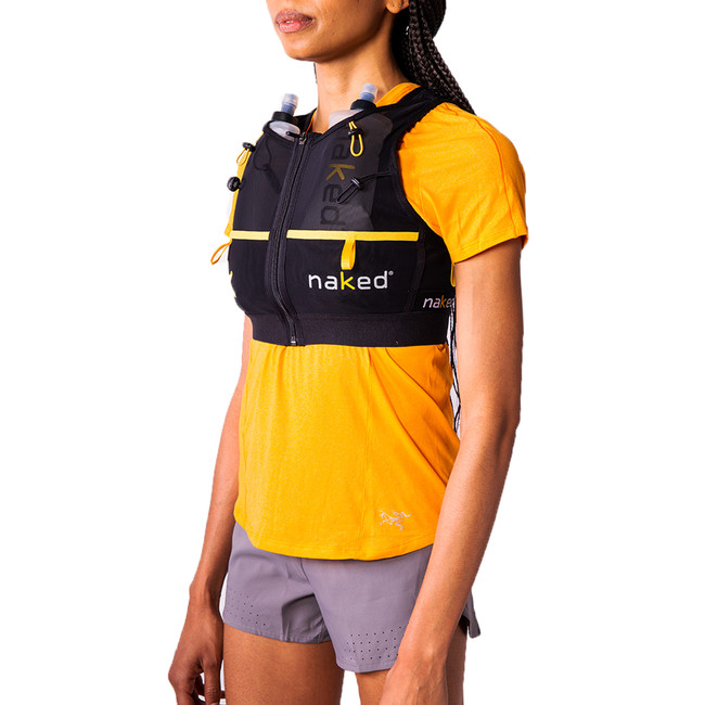 待望のジッパー装備のNaked HC Running Vest (ネイキッドHCランニング