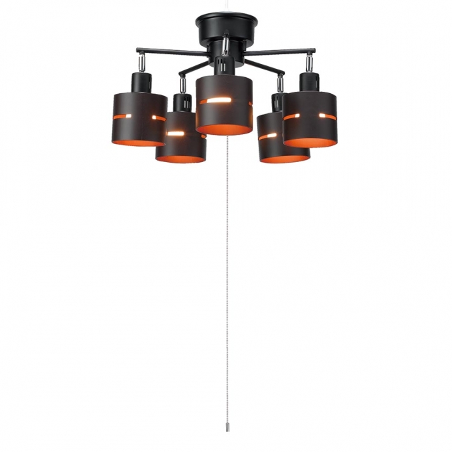 天然木のセードがやさしい雰囲気を演出する、ウッドセードシーリング