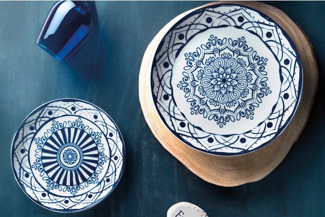 花模様の陶器皿 魚食器 魚皿 長皿 醤油皿付き 西山 さくら柄透かし小鉢