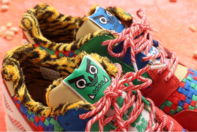 atmosよりadidas Originals ATMOS “SETSUBUN PACK” ZX 2K BOOST PURE