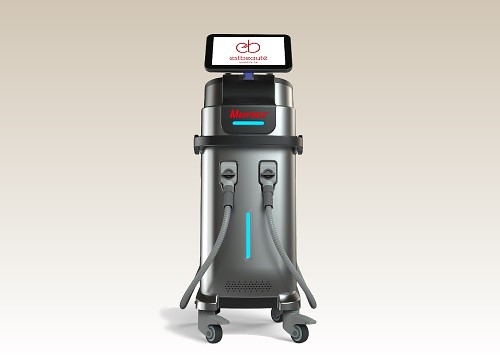 トップホストROLAND（ローランド）氏が高密度焦点式電磁波痩身