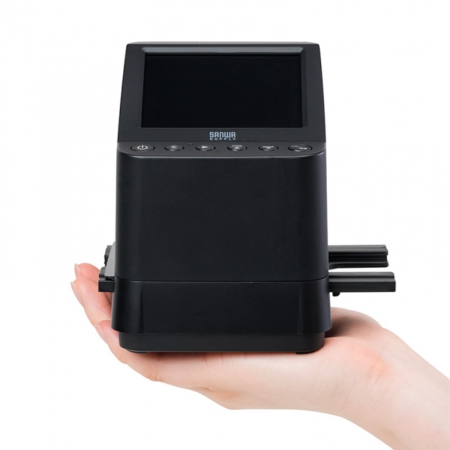 4種類のフィルムに対応したフィルムスキャナーを5月8日発売