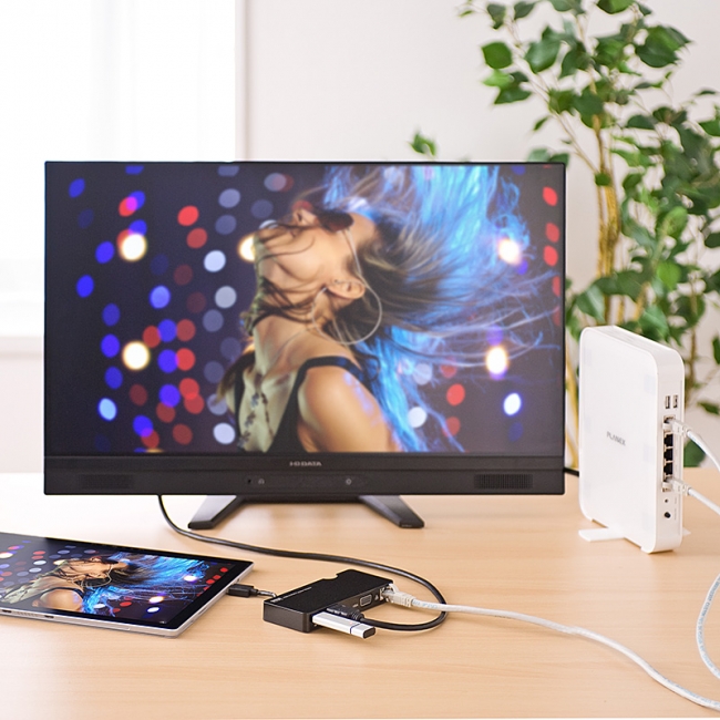 USBポート1つにまとめて接続！ケーブル一体型のUSB3.0対応ドッキング