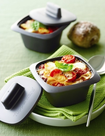 電子レンジからオーブン調理まで～入れ子にしまえて保管スペースもとら