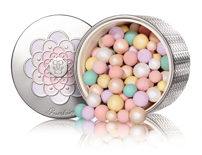 光を操り、輝きに変える魔法のパウダー【メテオリット】から特別な日の