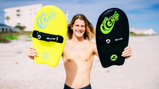 サーフィン、ボディーボードの次は新スタイル！SLYDE GROMサーファー