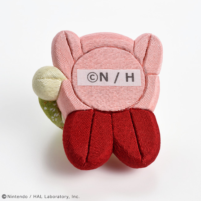 勇気と癒やしを与える、カービィ×伝統工芸 「江戸木目込み人形