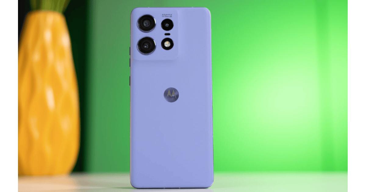 Motorola Edge 50 Pro price drop: Stunning Amazon deal transforms