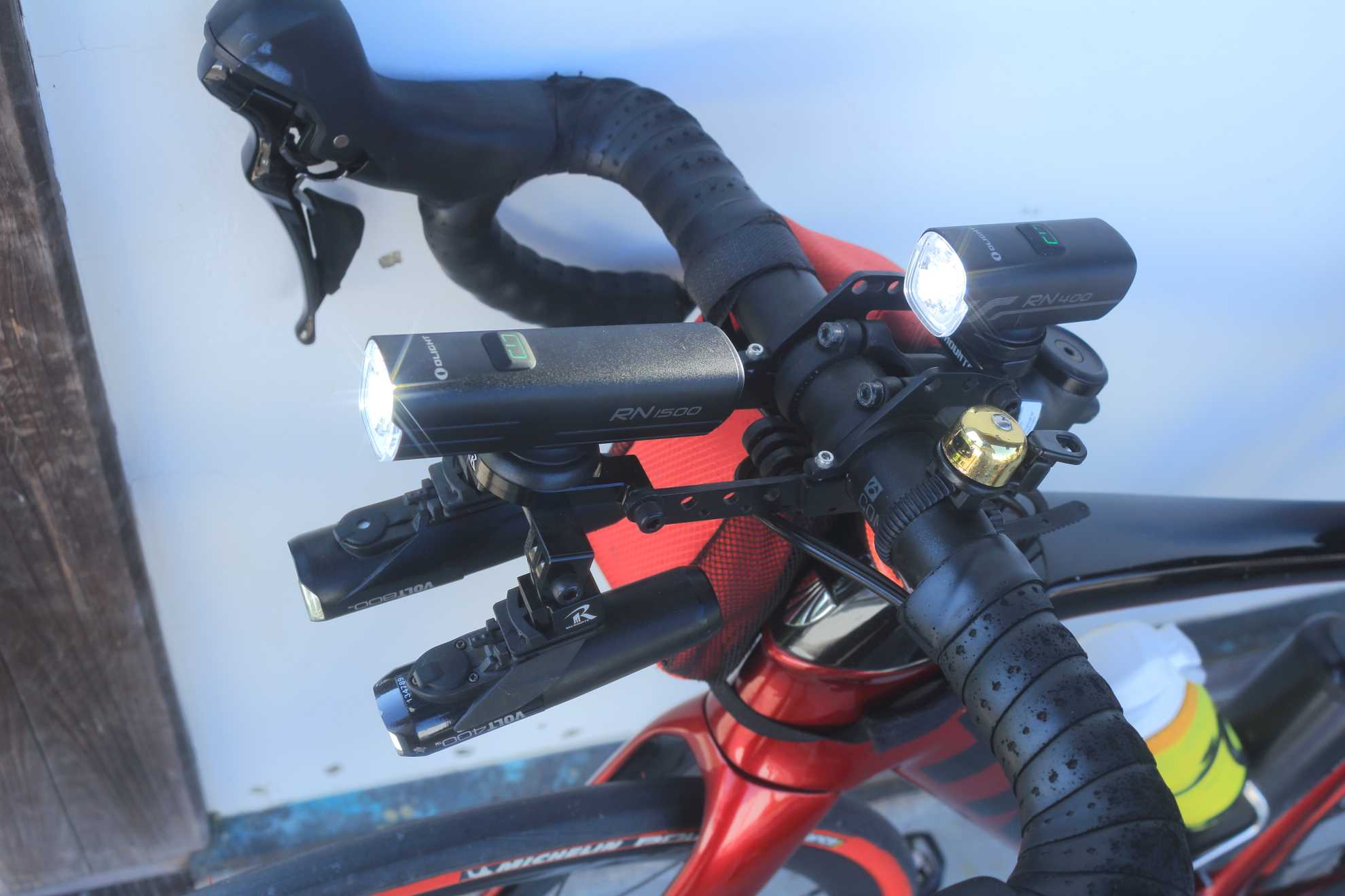 OLIGHT フロントライト＆リアライト RN1500＋RN120 購入 - 31歳からの