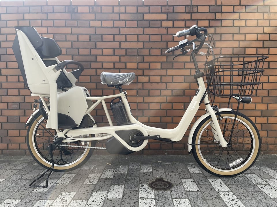 二条店】ギュットアニーズDXチャイルドシートレス仕様についてご紹介