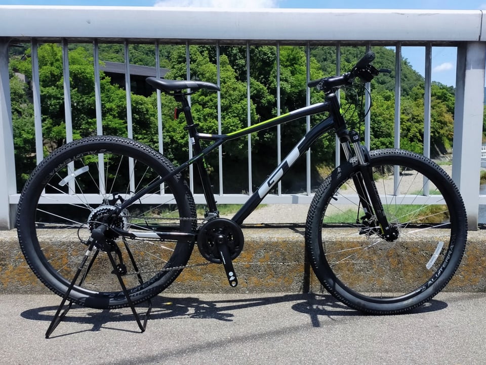 修学院店】幅広く使えるマウンテンバイク GT AGGRESSOR SPORT - 株式