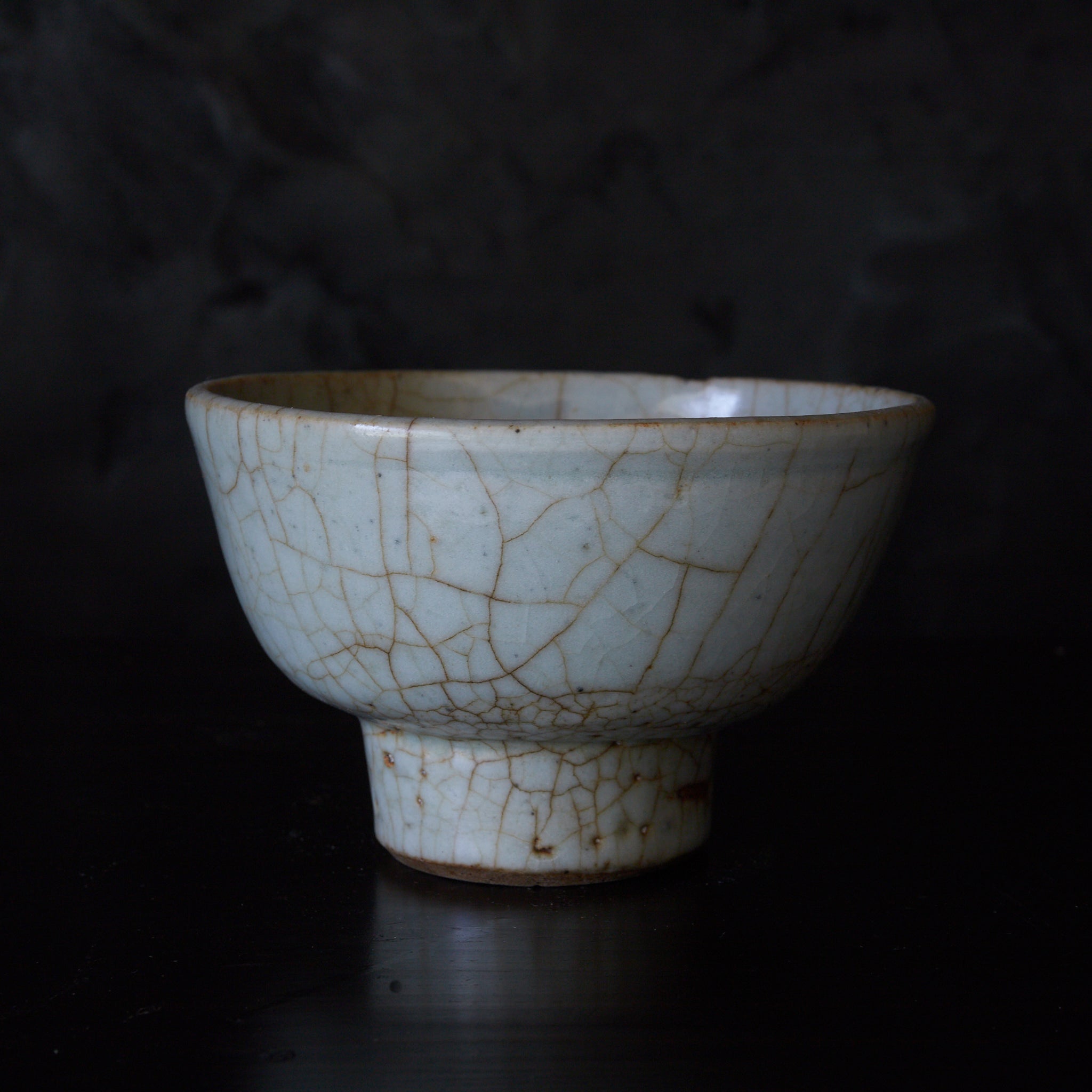 元代–明代 青磁開片高足茶碗 木箱付（1206–1644CE） | 入蘆花