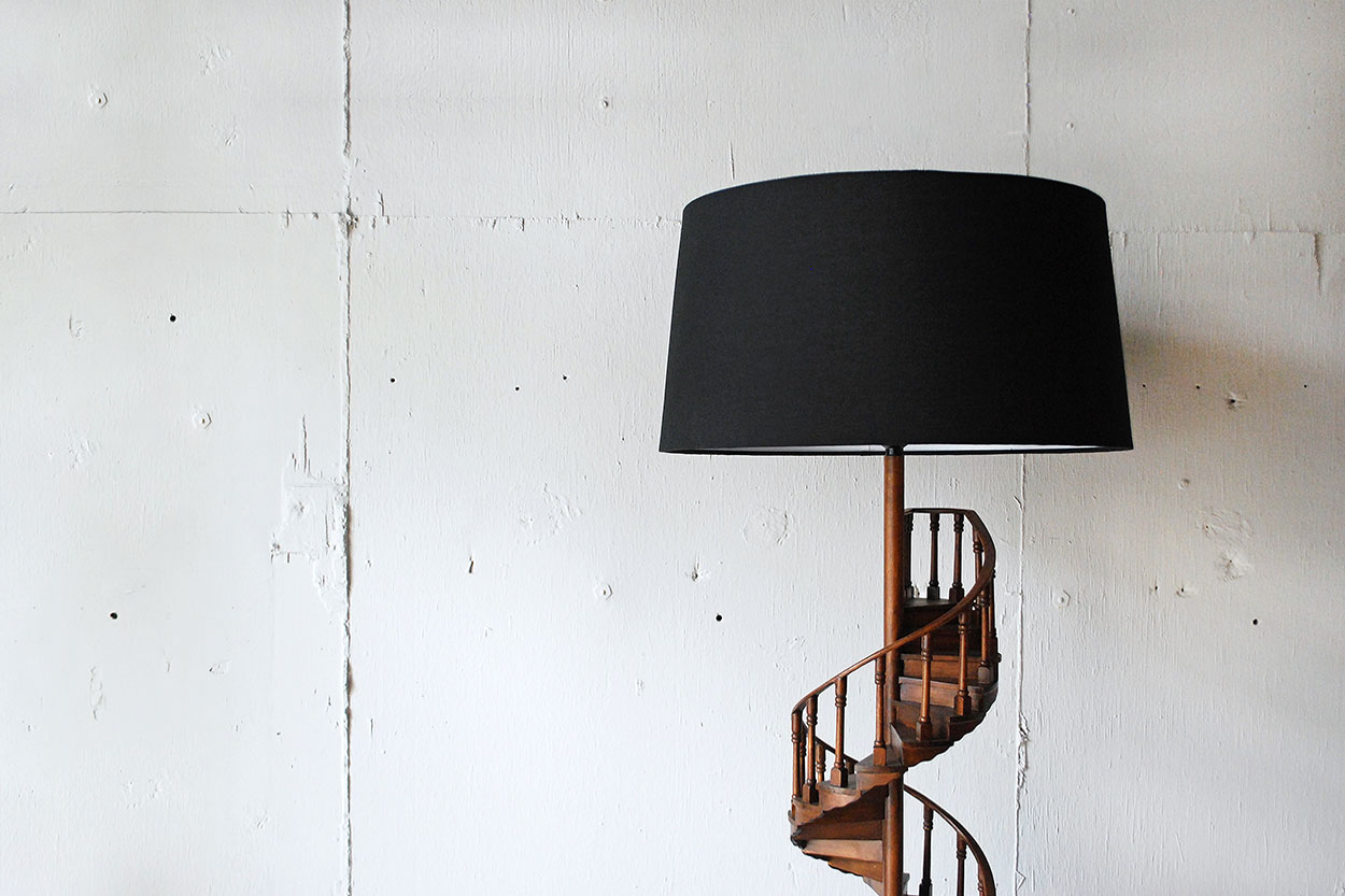 Spiral Stand Light | 世界のラグと照明を提案するorbitex