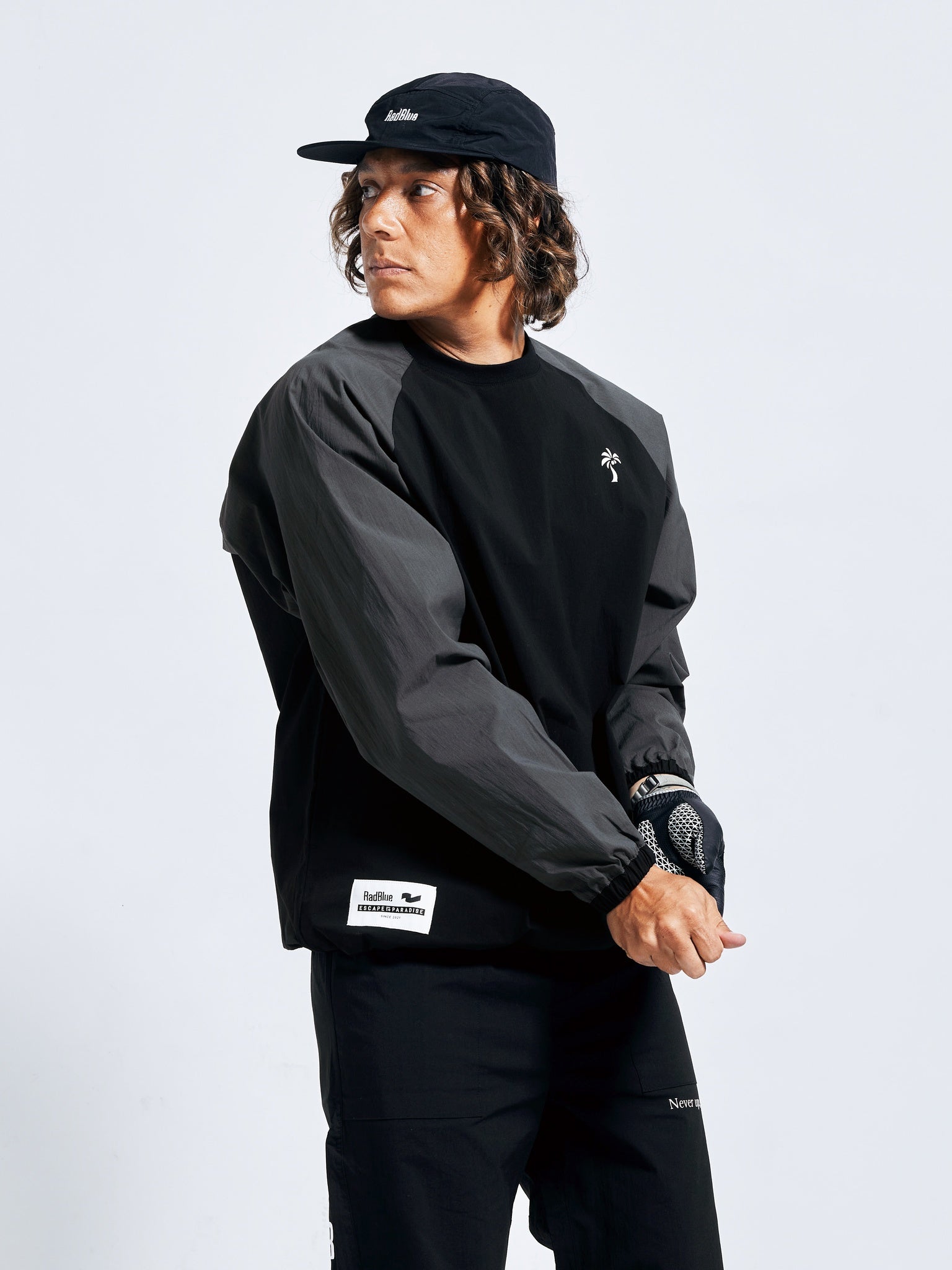 テックコットンナイロンプルオーバー