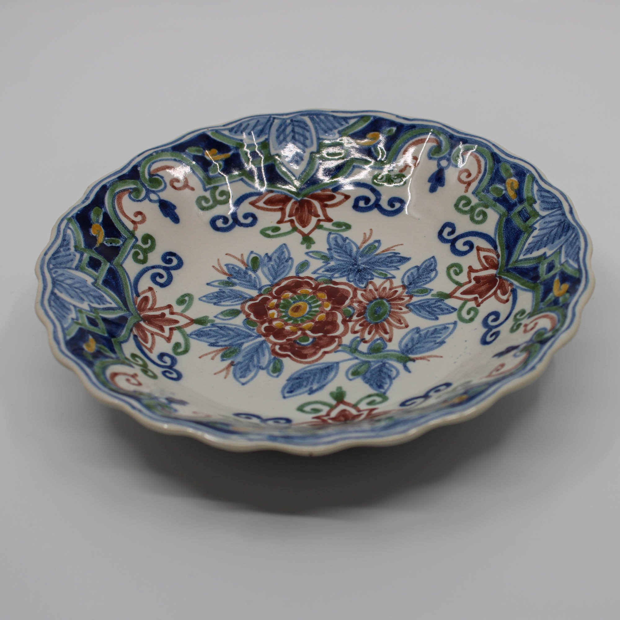 Makkum Bowl (Royal Tichelaar Makkum) - Raechell