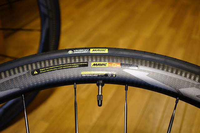 MAVIC COSMIC PRO CARBON SL UST インプレ TLカーボンクリンチャーの新