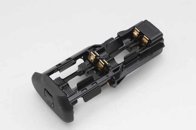 BG-E16 バッテリーグリップ (EOS 7D Mark II用) S210-2D2A | キヤノン