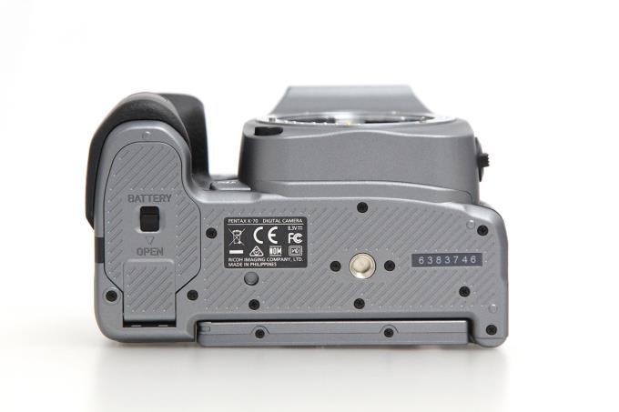 K-70 ボディ シルキーシルバー シャッター回数 約3600回以下 E084-2O3