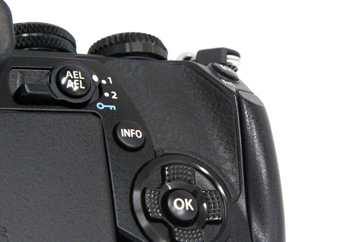 OM-D E-M1 Mark II ボディ シャッター回数 約150000回以下 γA4428-2Q4