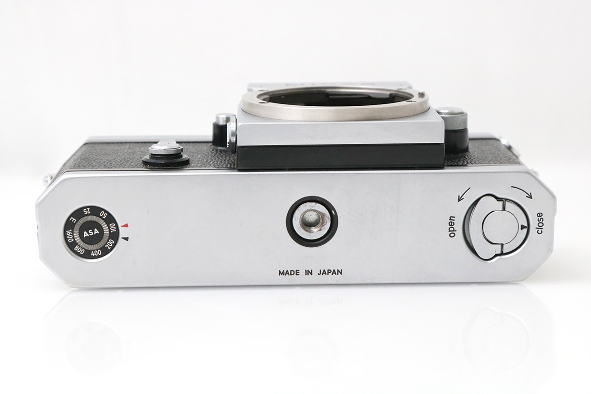 F ボディ アイレベル シルバー CA01-M5022-3U3B-ψ | ニコン | フィルム