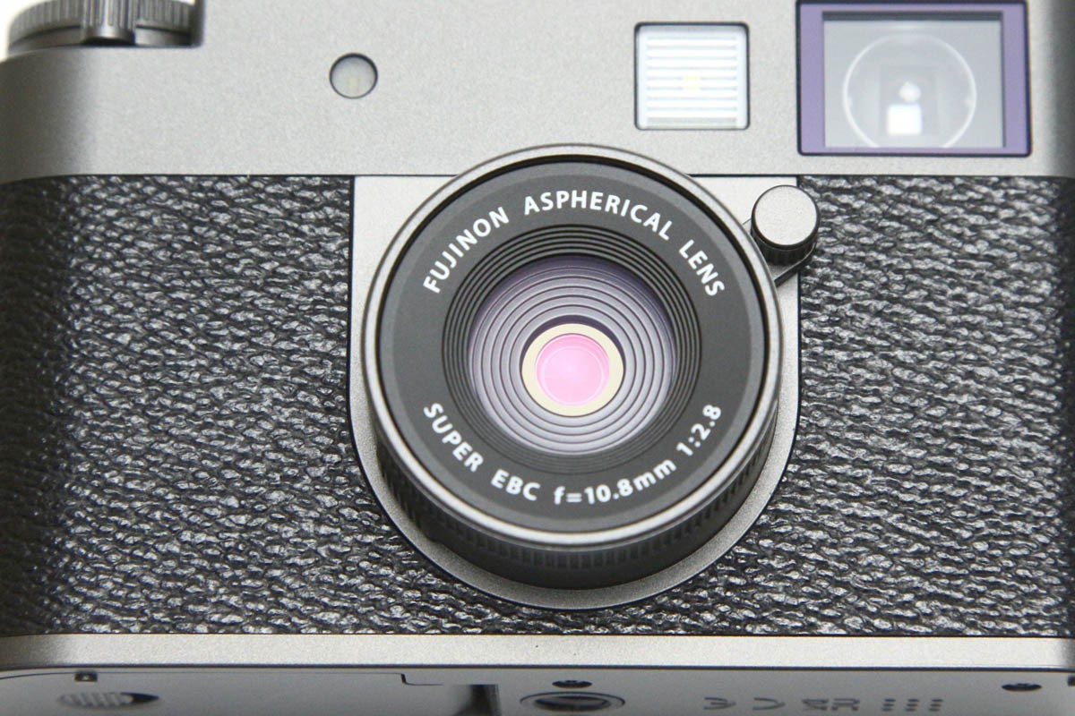FUJIFILM X-HF1 チャコールシルバー CA01-R3482-3Y3 | 富士フイルム
