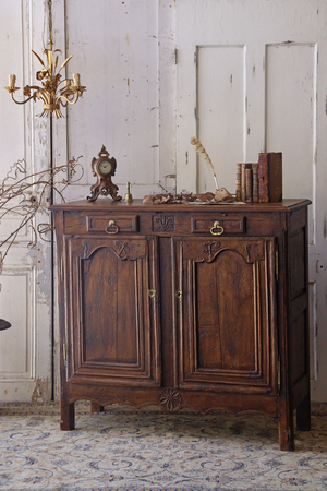 キャビネット・シェルフ - リカムアクロス | フランス・イギリスの