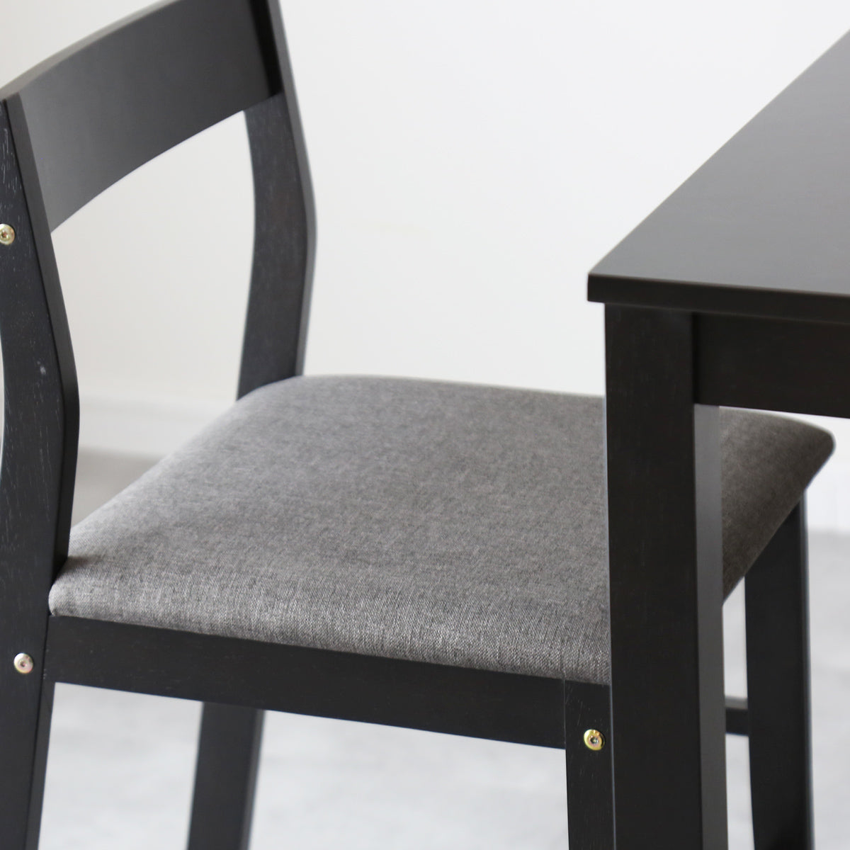 ダイニング3点セット クオリ3点｜【公式】家具通販のremembrance_doris