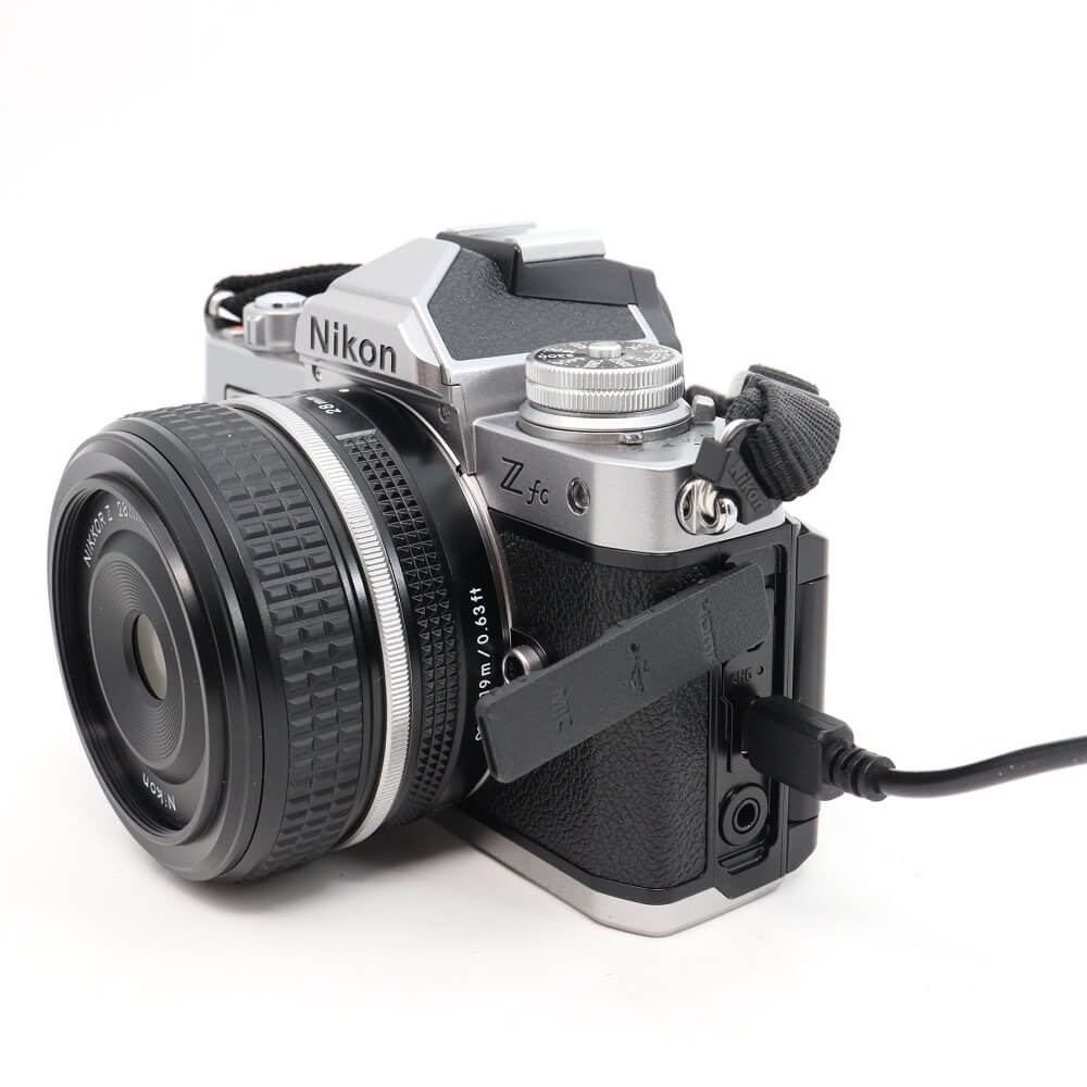 Nikon待望のミラーレス一眼 「Z fc」の魅力 | カメラレンタルの専門店