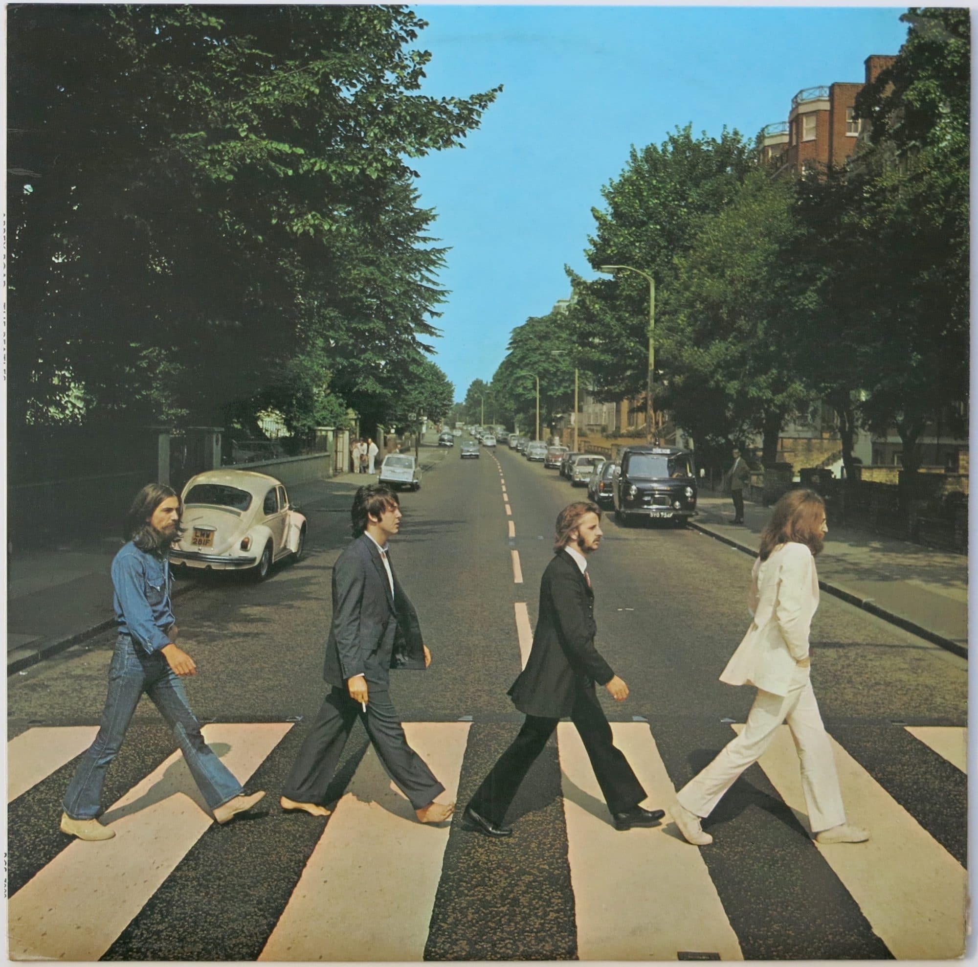The Beatles – UK 1969 1st Pressing “Abbey Road” Near Mint Apple LP
