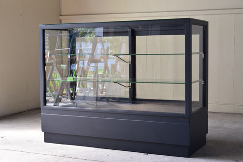 アンティーク 5面ガラス 黒いカウンターショーケース | REFACTORY antiques