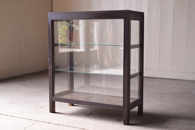 アンティーク 木枠の薄型 4面ガラスショーケース | REFACTORY antiques