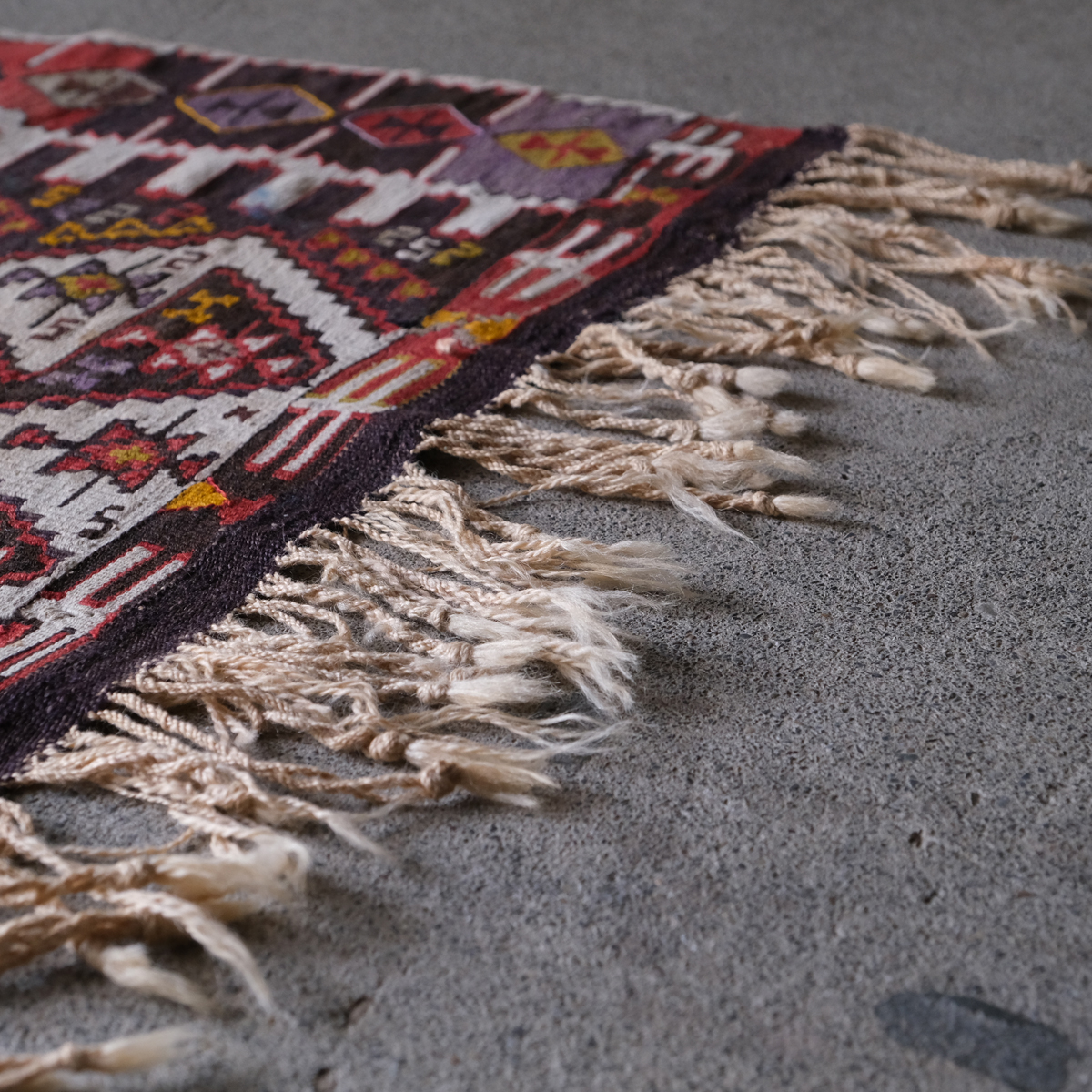 1600 鮮やかな色味 ヴィンテージキリムラグ | REFACTORY antiques