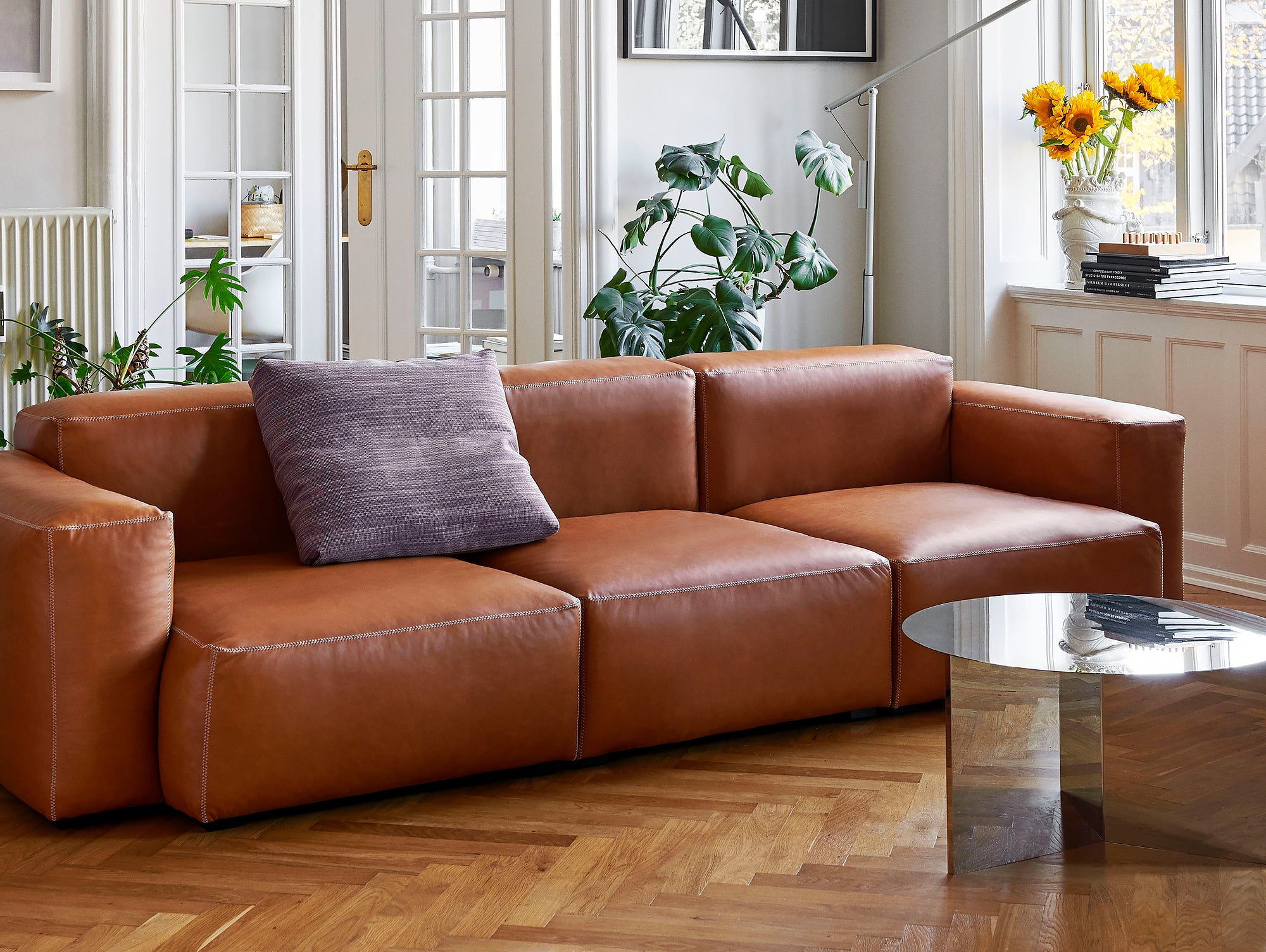 HAYのスリットテーブルXL – Really Well Made