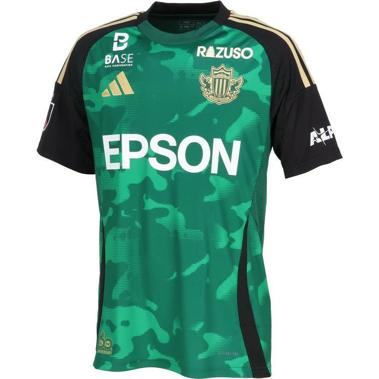 000000016776-01.jpg?size=m&w=