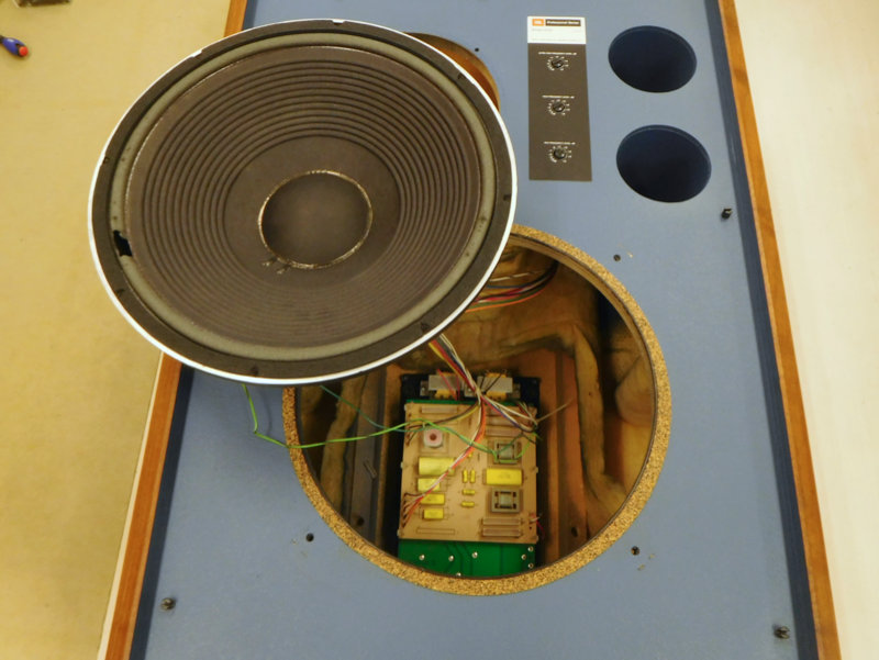 JBL 4344 スピーカー修理実例と価格を公開しました – レリック