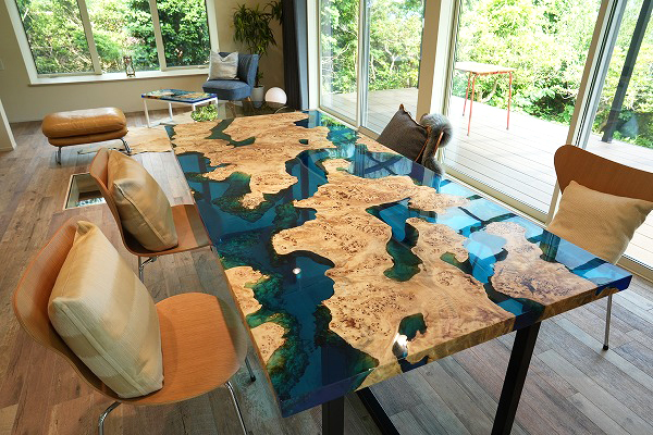 リバーテーブルの魅力 ～5枚同時製作でみえること～ | レジンテーブル