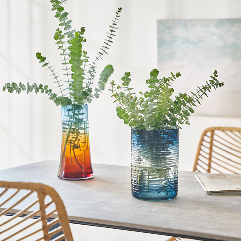 フラワーベース ガラス ブルー グラデーション ウェーブデザイン 横縞