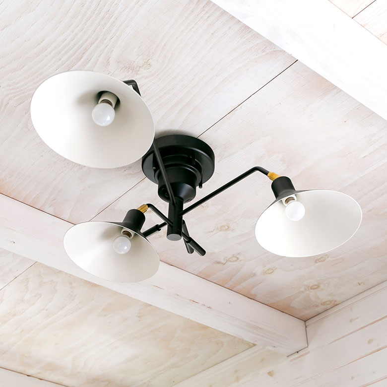 シーリングライト 天井照明 3灯 E17 角度調整 スチール 真鍮 W 85cm D